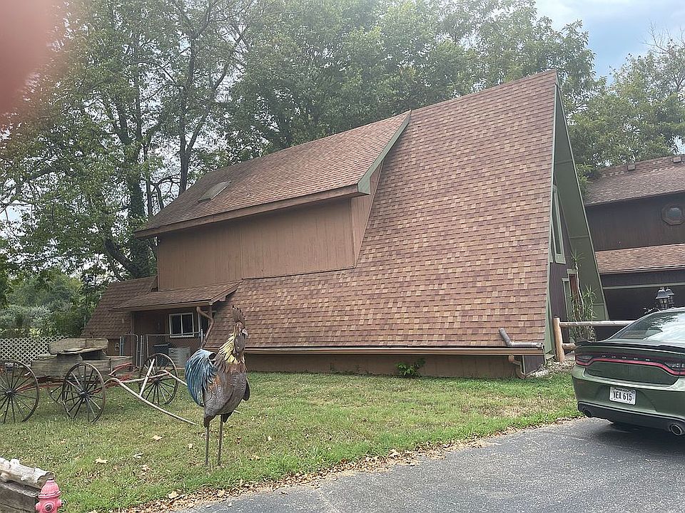 2nd image of 283 Valencia Rd
