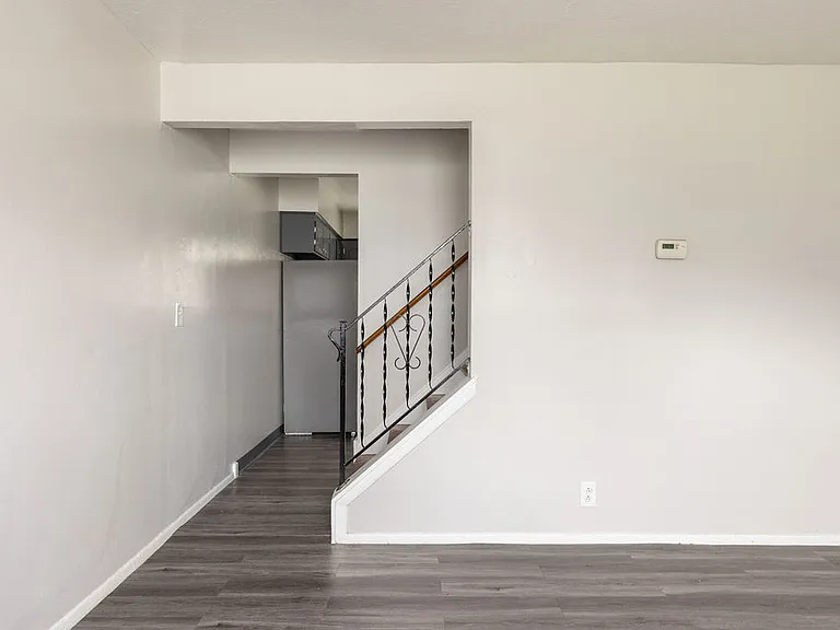5574 Perkins Rd — Photo 22