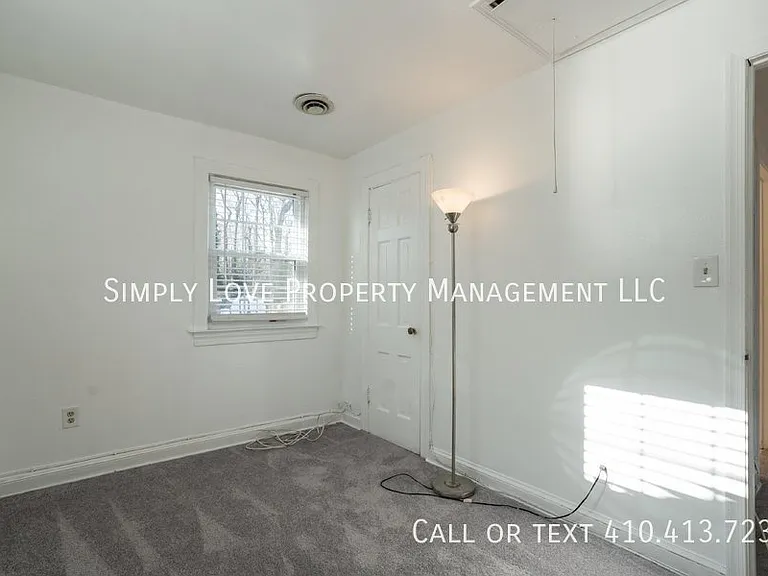 7709 Ravine Dr — Photo 15