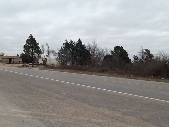 4th image of 2306 N State Highway 208