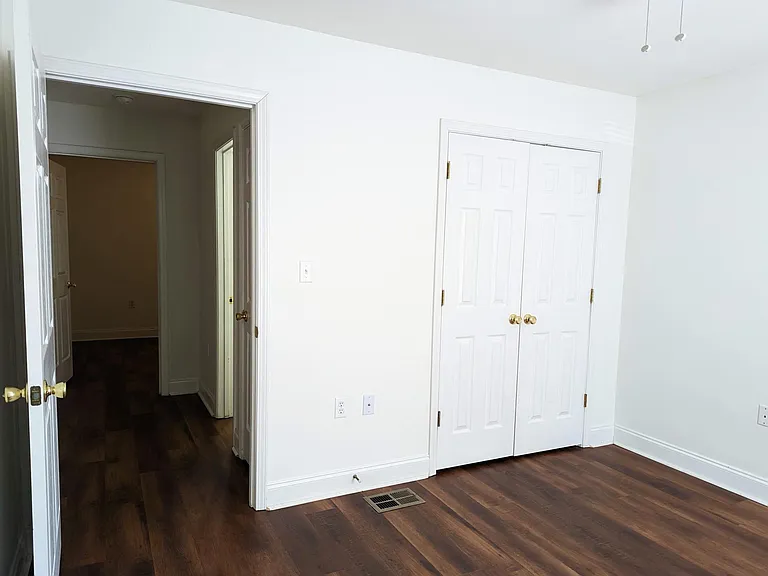 168 N Windridge Ln #B — Photo 13