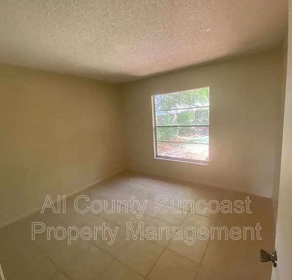 2636 Orangewood Ct — Photo 6