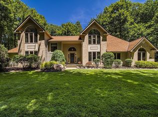 8619 Kirtland Chardon Rd, Kirtland, OH 44094