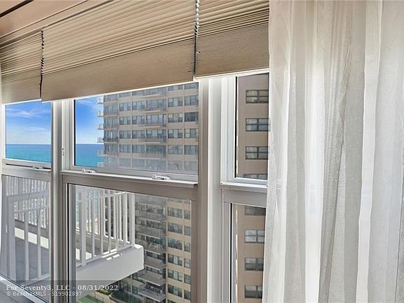 3rd image of 3850 Galt Ocean Dr APT 1106