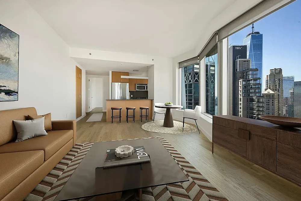 8 Spruce St — Photo 1