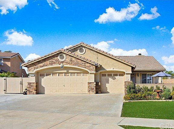 2nd image of 2171 Cartwheel Cir