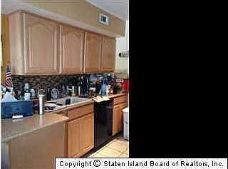 4th image of 412 Weser Ave #A