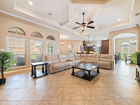 4th image of 7514 E Lake Dr