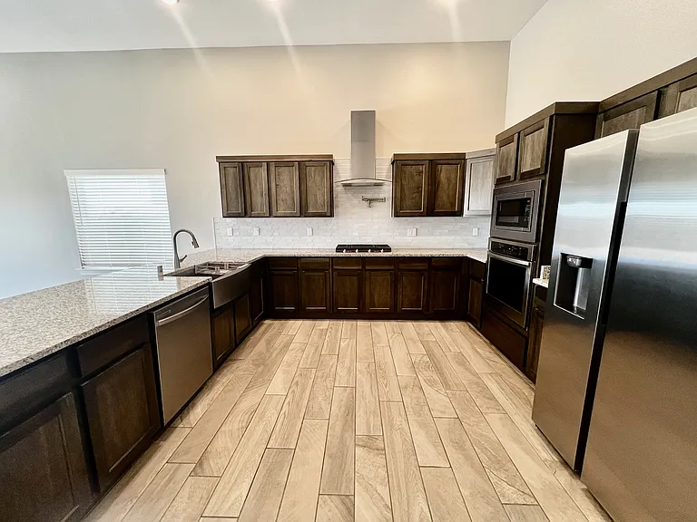 11365 Hidalgo Dr — Photo 8