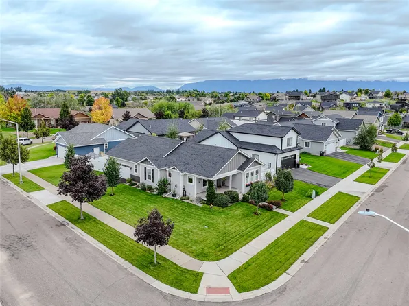 270 Triple Creek Dr, Kalispell, MT 59901