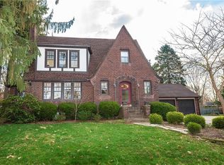2827 S Park Dr, Stow, OH 44224