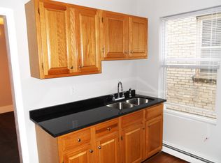 716 Hague Ave APT 2, Saint Paul, MN 55104