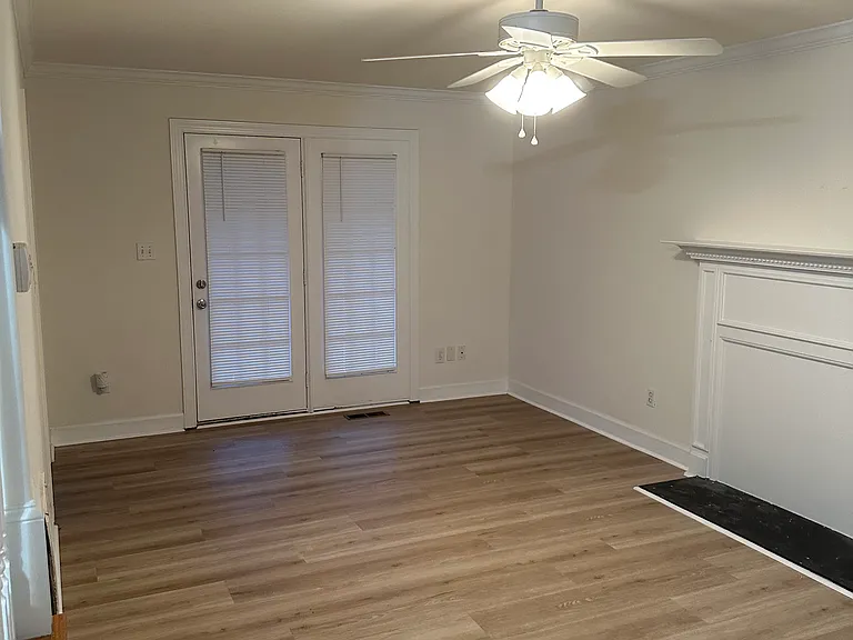 1553 Long Cove Ct — Photo 2