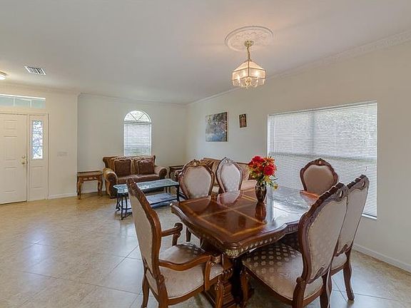4th image of 11132 Cypress Trail Dr