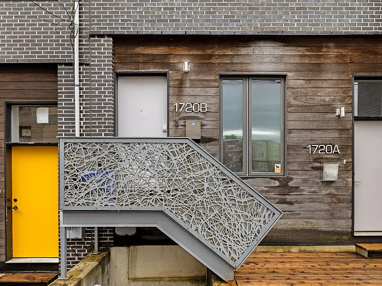 1720 Folsom St #B — Photo 4
