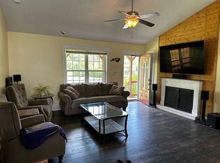 180 Breland Dr, Clayton, NC 27520