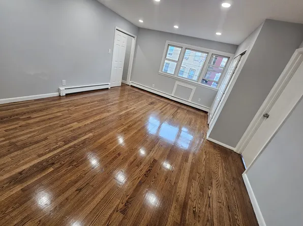3502 Hudson Ave #4, Union City, NJ 07087