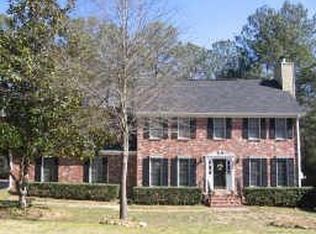 240 Farm Ct, Roswell, GA 30075