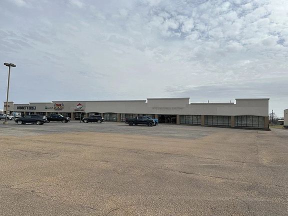 3rd image of 604N N Davis Ave