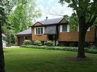 12101 Skyview Dr, Edinboro, PA 16412