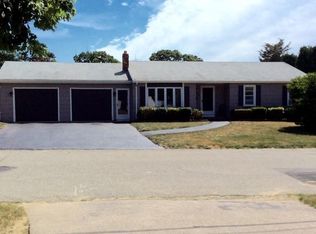 95 Riley Ave, Somerset, MA 02726
