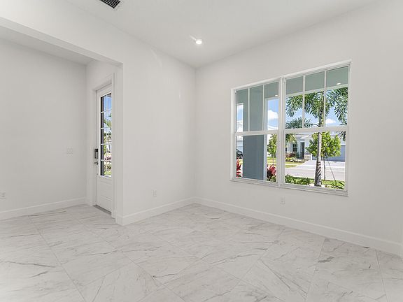 3rd image of 14144 SW Daphne Street