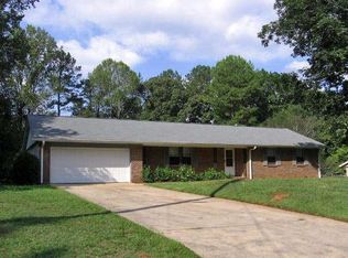 1856 Burfordi Dr SW, Marietta, GA 30008