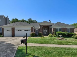 2504 Christopher Oaks Ct, Saint Louis, MO
