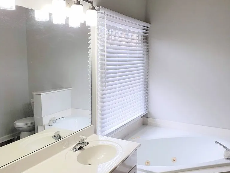 1352 Hearthstone Way NW — Photo 26