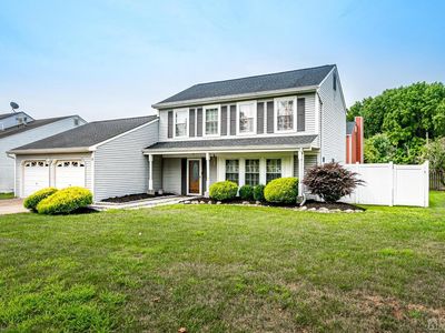 9 Daphne Ct, Edison, NJ, 08820