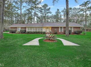 2480 Pin Oak St, Jesup, GA 31546