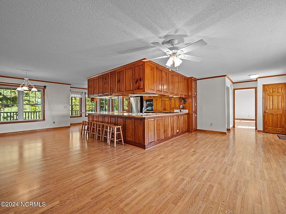 5th image of 2756 White Oak River Road