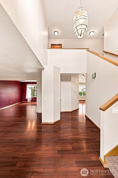 4th image of 3060 Link Avenue