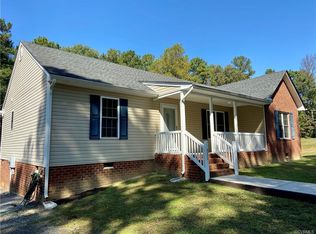 9470 Robin Rd, Disputanta, VA 23842
