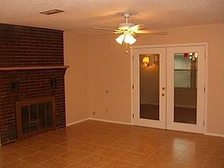 5th image of 6604 Lucente Dr