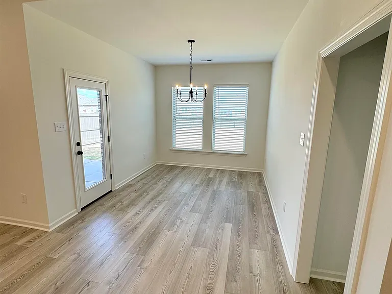 16702 Ted Childs Dr — Photo 10