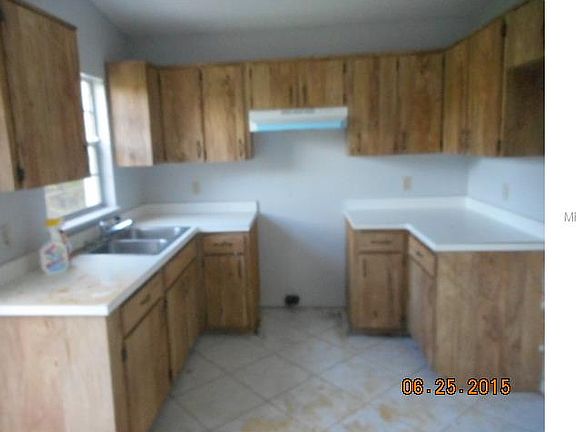 2nd image of 2124 Wind Jammer Ct