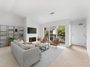 2829 Timmons Ln APT 202, Houston, TX 77027