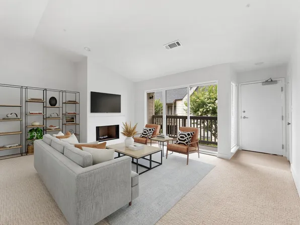 2829 Timmons Ln APT 202, Houston, TX 77027