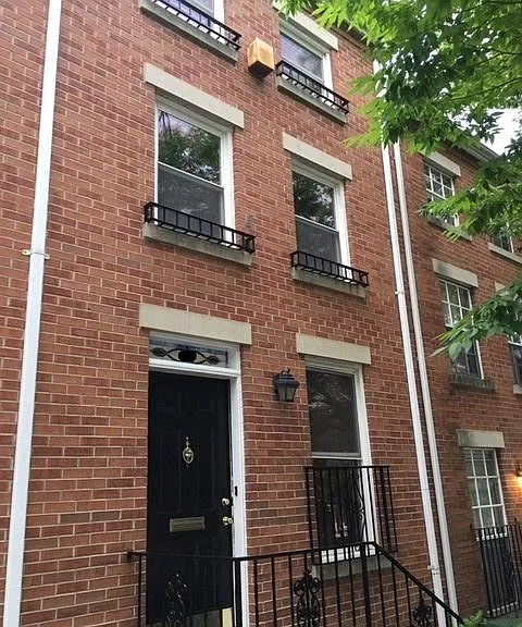 21 N Ann St — Photo 1