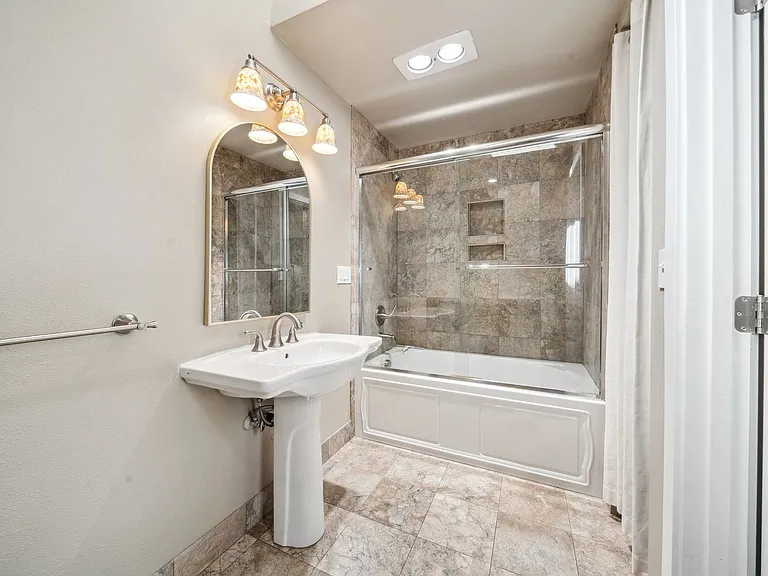4312 Botticelli St — Photo 23