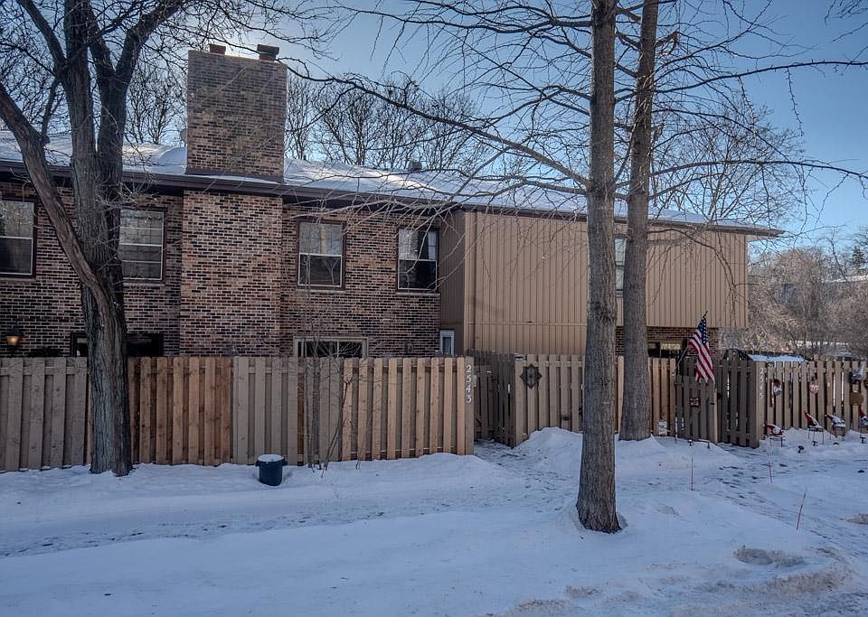 1st image of 2543 Unity Ave N