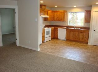 114 SE Roosevelt Ave #B, Bend, OR 97702