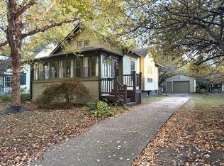 1605 W Park Ave, Champaign, IL 61821