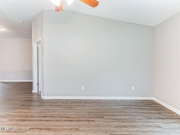 5th image of 6398 PINEWOOD HILLS Drive