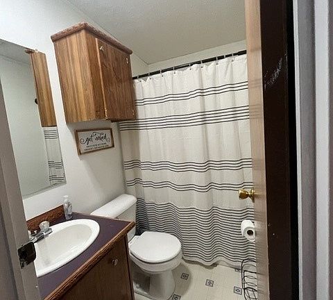 4th image of 4188 Sunset Dr