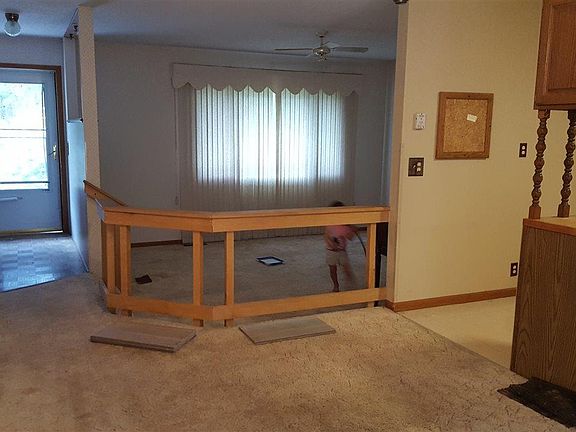 2nd image of 4813 E Red Oaks Dr