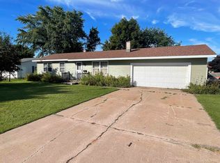 1007 Cedar St, Negaunee, MI 49866