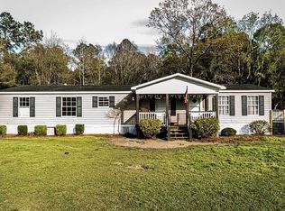 822 Parkers Rd, Galivants Ferry, SC 29544
