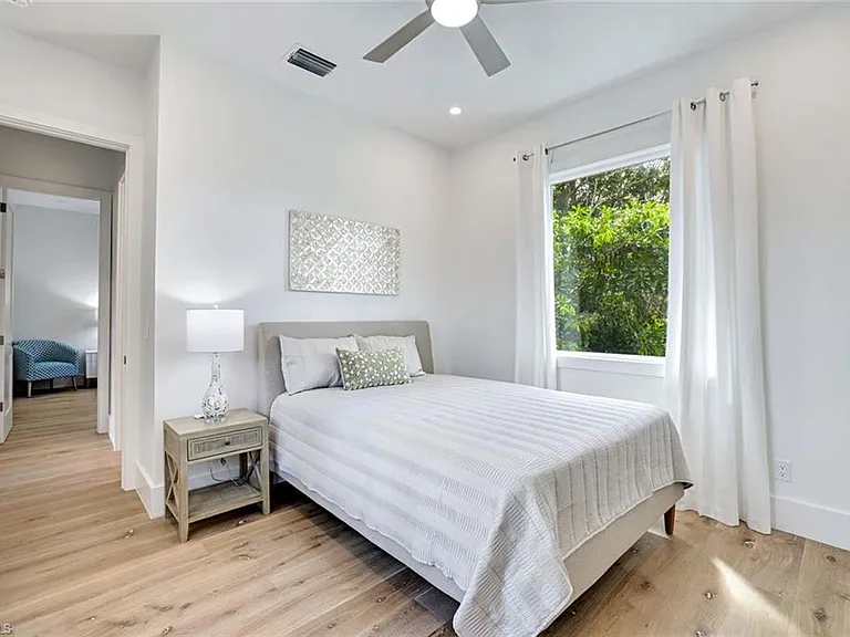 2515 Royal Palm Ct — Photo 20